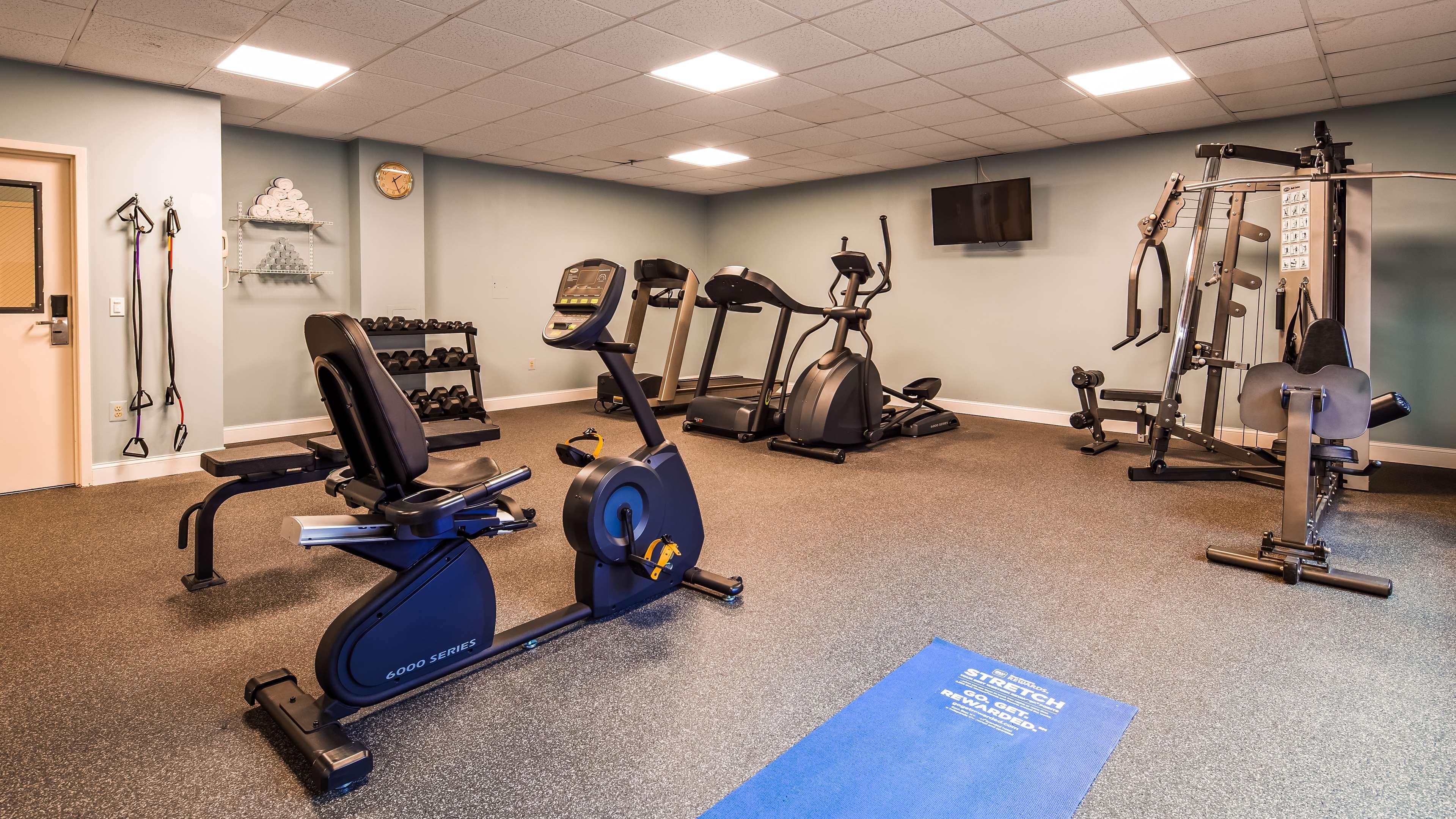 Best Western Plus Alexandria Fort Belvoir Mount Vernon Exterior photo